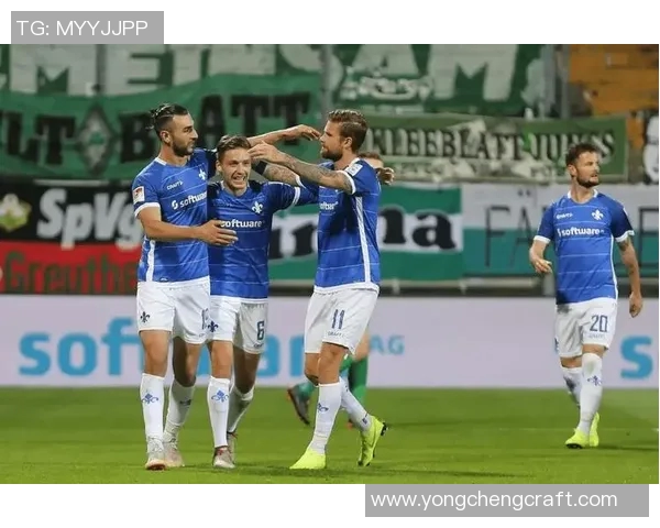 柏林赫塔队晋级德甲联赛，升级德国足球舞台